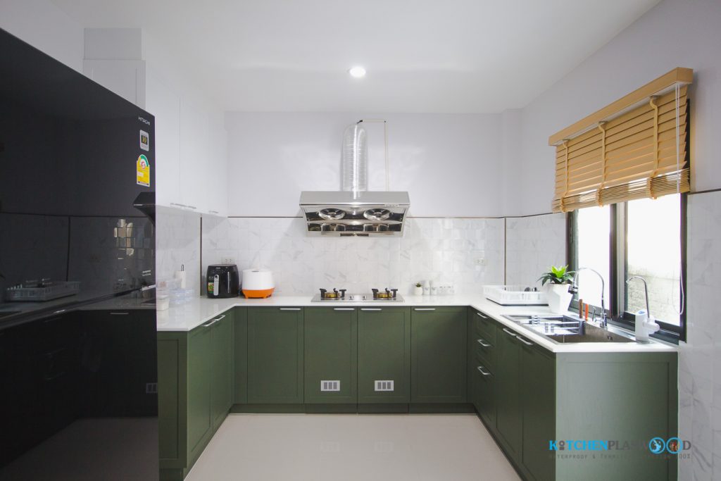 ชุดครัวบิ้วอิน U-Shape, Classic Kitchen ชุดครัวพลาสวูดสไตล์ คลาสสิก