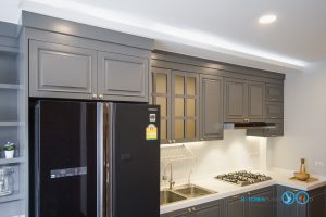 Classic Kitchen : ชุดครัวหรู ในสไตล์คลาสสิค, ตู้ลอยโครงสร้างพลาสวูด,