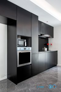 ชุดครัวบิ้วอิน All Black Kitchen ครัวสุดเท่ ในสไตล์โมเดิร์น, ชุดครัวบิ้วอิน, ครัวดำ, เคาน์เตอร์ครัว, ครัวตัวไอ, I Shape Kitchen, ตู้สูง, ช่องใส่เตาอบบิ้วอิน,