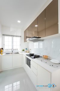 Modern Glass Kitchen ชุดครัวหน้าบานกระจกสไตล์โมเดิร์น, ชุดครัวบิ้วอิน, ครัวตัวแอล, ชุดครัวโทนขาว, ชุดครัวหน้าบานกระจก, ครัวสไตล์โมเดิร์น, 