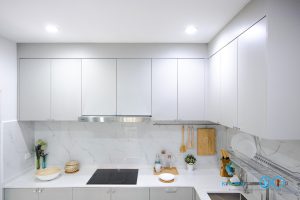 Simple & Smooth Kitchen, ชุดครัวบิ้วอินสุดเรียบง่าย, ในสไตล์โมเดิร์น, ชุดครัวพลาสวูด, ชุดครัวกันน้ำกันปลวก100%, Standard Kitchen, ชุดครัวสีเทาด้าน,