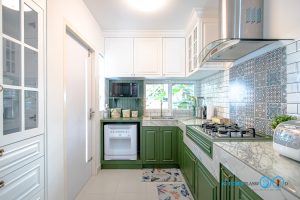 Green Tone Classic Kitchen ชุดครัวโทนเขียวสไตล์คลาสสิค, ชุดครัวตัวแอล, ชุดครัวคลาสสิค, ครัวสีเขียว, ครัวทูโทน, ครัวกันน้ำกันปลวก100%, บิ้วอินทับโครงปูน, ครัวปูน, 