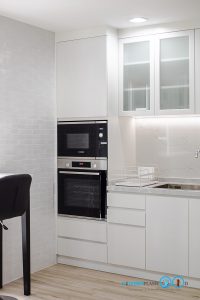 Modern White Kitchen ชุดครัวบิ้วอินโทนขาว สุดคลีน, ครัวสีขาว, ครัวตัวแอล, ครัวสไตล์โมเดิร์น, ชุดครัวกันน้ำกันปลวก,